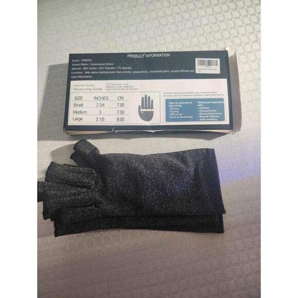 Compression gloves - Picture 7 of 7